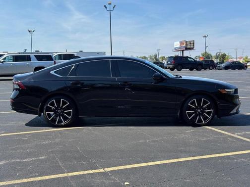 2025 Honda Accord Hybrid Touring