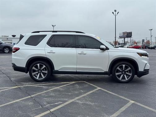 2023 Honda Pilot Elite