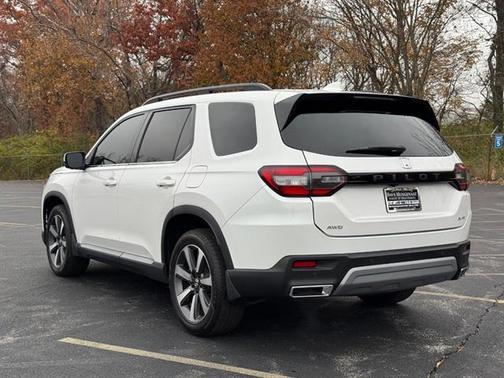 2023 Honda Pilot Elite