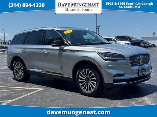 2022 Lincoln Aviator Standard AWD