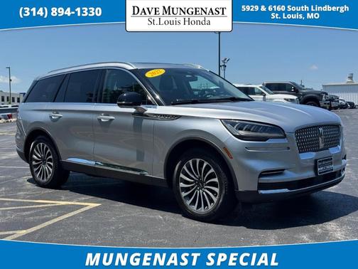 2022 Lincoln Aviator Standard AWD