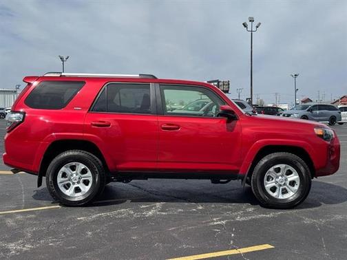 2023 Toyota 4Runner SR5