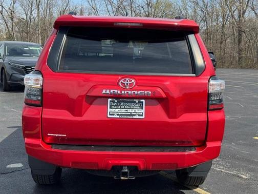 2023 Toyota 4Runner SR5