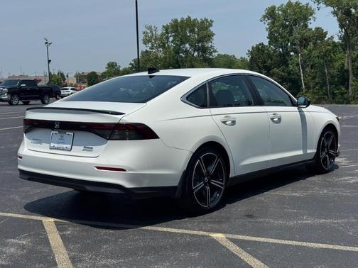2024 Honda Accord Hybrid Sport