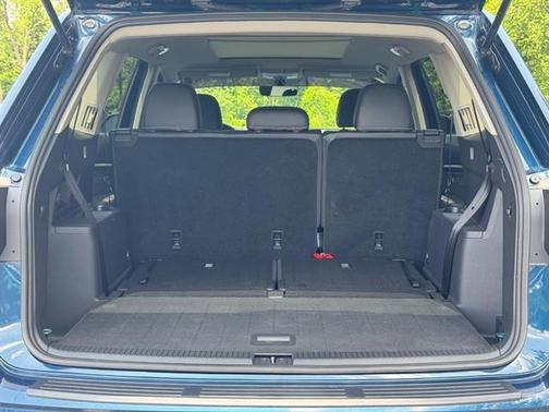 2022 Volkswagen Atlas 3.6L SE w/Technology