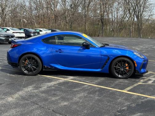 2025 Subaru BRZ TS