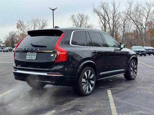 2023 Volvo XC90 Recharge Plug-In Hybrid T8 Ultimate 6-Seater