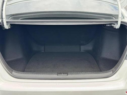 Platinum White Pearl 2025 Honda Accord LX