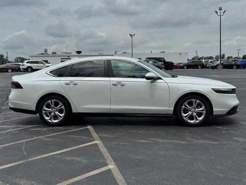 Platinum White Pearl 2025 Honda Accord LX