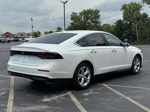 Platinum White Pearl 2025 Honda Accord LX