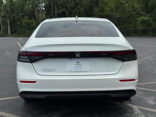 Platinum White Pearl 2025 Honda Accord LX