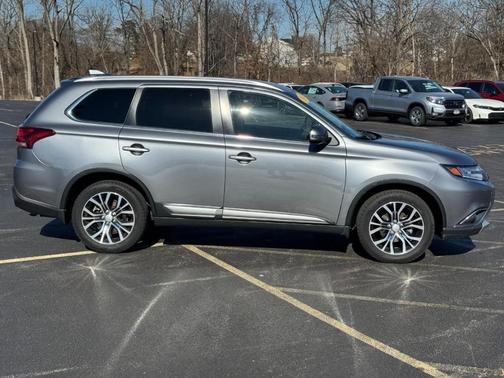 2017 Mitsubishi Outlander SEL