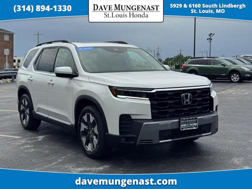 Platinum White Pearl 2026 Honda Pilot Touring