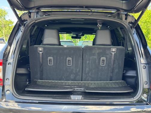 Crystal Black Pearl 2022 Honda Pilot TrailSport
