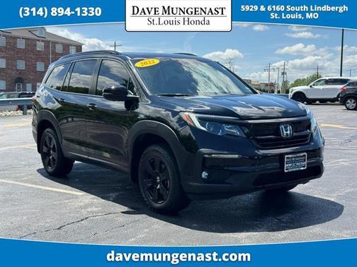 Crystal Black Pearl 2022 Honda Pilot TrailSport