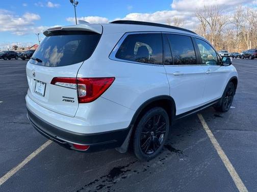 2022 Honda Pilot Special Edition