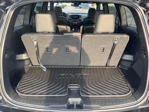 2022 Honda Pilot Black Edition