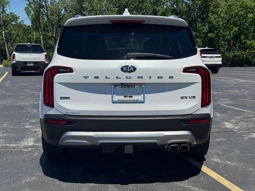 Glacial White Pearl 2021 Kia Telluride SX