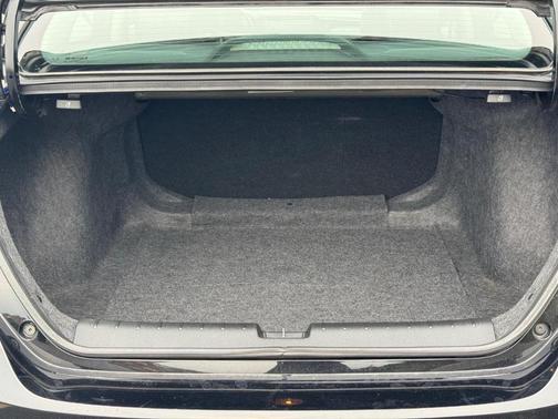 2022 Honda Insight Touring