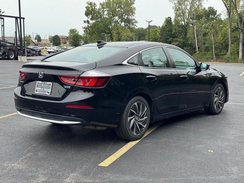 2022 Honda Insight Touring