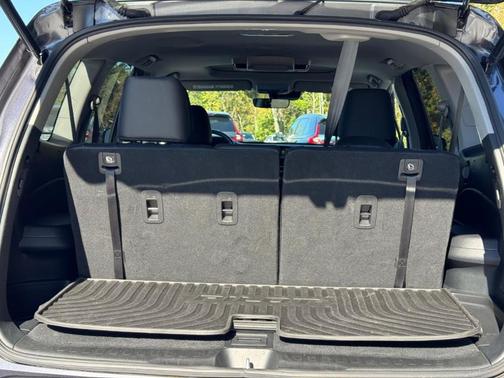 2022 Honda Pilot Touring 7-Passenger