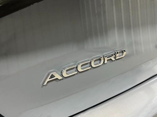 Urban Gray Pearl 2026 Honda Accord SE
