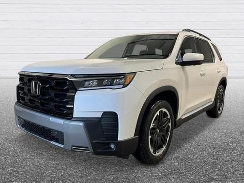 Platinum White Pearl 2026 Honda Pilot Touring S