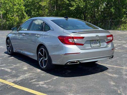 Lunar Silver Metallic 2022 Honda Accord Sport 1.5T