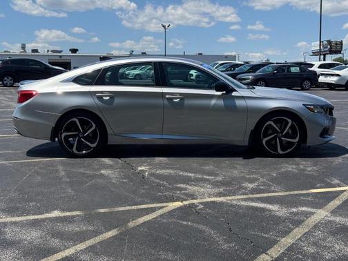 Lunar Silver Metallic 2022 Honda Accord Sport 1.5T
