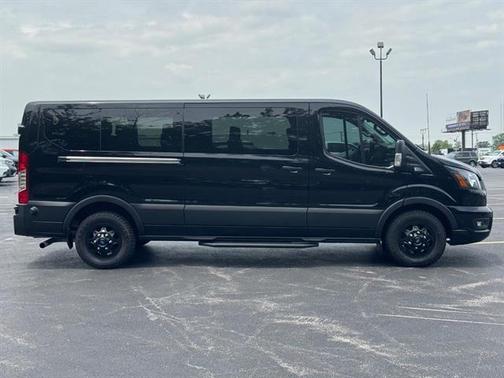 2024 Ford Transit-350 XLT