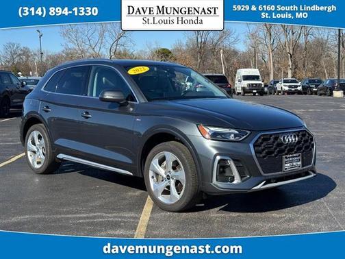 2022 Audi Q5 45 S line Premium Plus