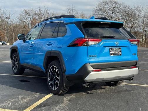 2019 Toyota RAV4 Adventure