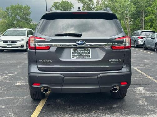 Magnetite Gray Metallic 2025 Subaru Ascent Limited