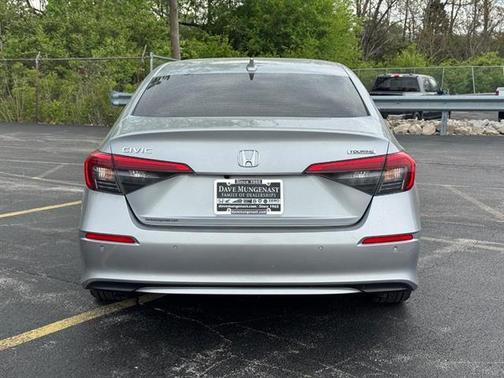 White 2023 Honda Civic Touring