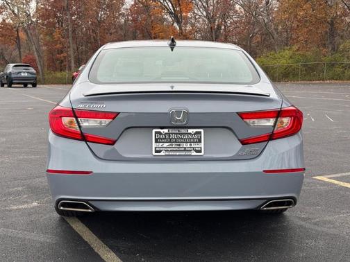 2022 Honda Accord Sport 2.0T