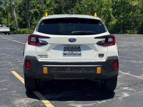 Crystal White Pearl 2024 Subaru Crosstrek Wilderness