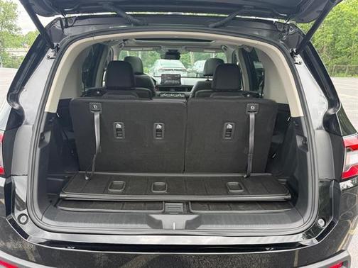 Crystal Black Pearl 2025 Honda Pilot Touring