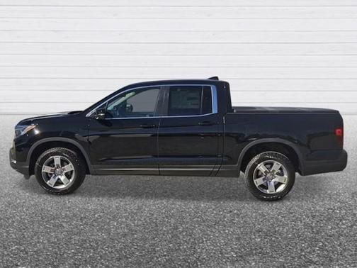 Crystal Black Pearl 2026 Honda Ridgeline RTL