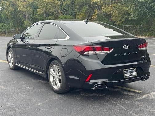 2018 Hyundai SONATA Sport