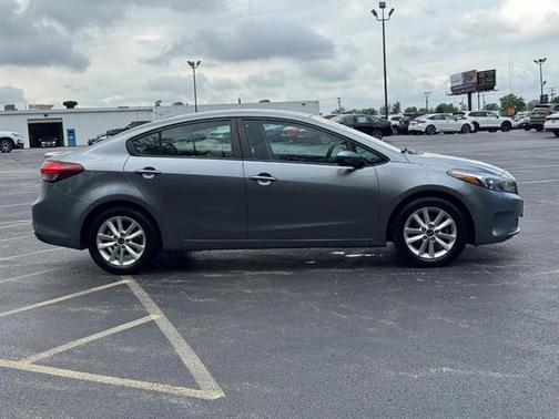 2017 Kia Forte S