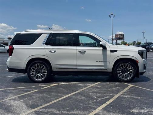 2023 GMC Yukon Denali Ultimate