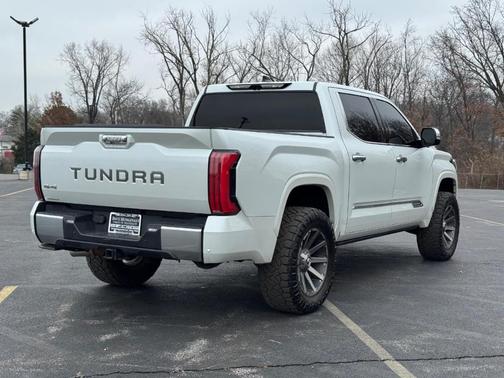 2023 Toyota Tundra Hybrid Capstone