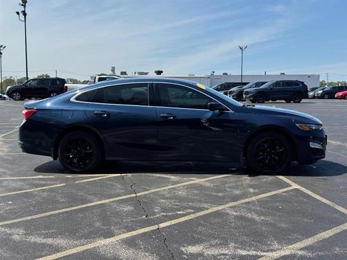 2021 Chevrolet Malibu LT