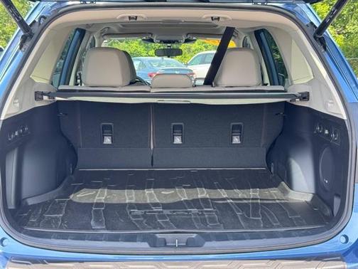 Horizon Blue Pearl 2022 Subaru Forester Limited