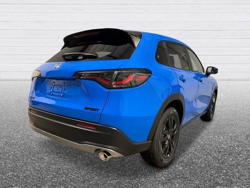 Boost Blue Pearl 2027 Honda HR-V Sport