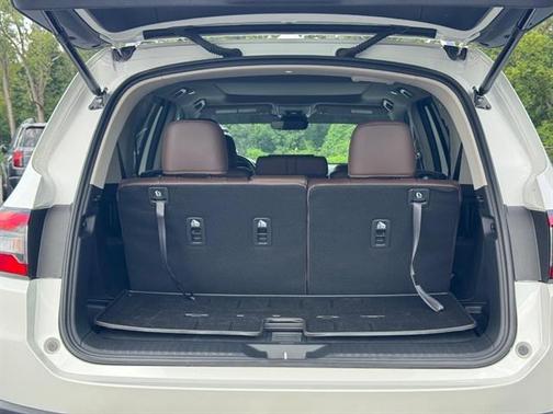 Platinum White Pearl 2026 Honda Pilot Touring