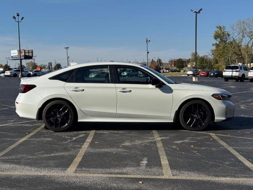 2025 Honda Civic Hybrid 