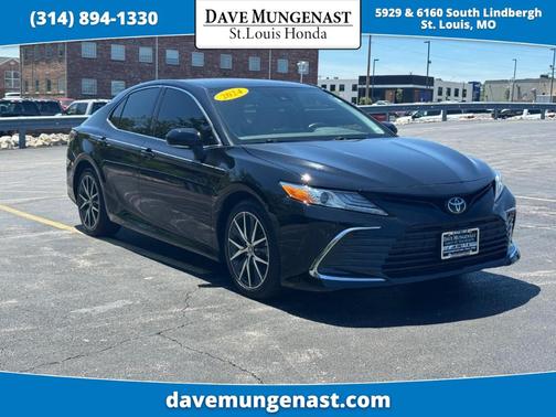 Midnight Black Metallic 2024 Toyota Camry XLE