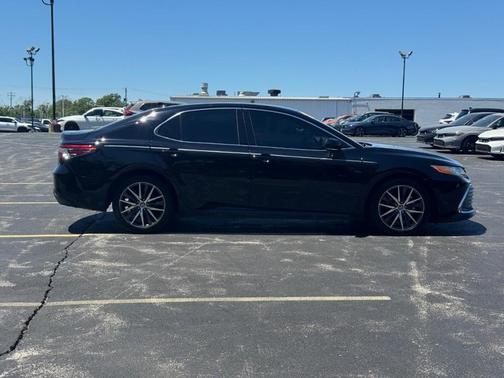 Midnight Black Metallic 2024 Toyota Camry XLE