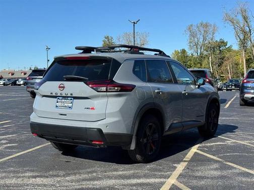 2025 Nissan Rogue Rock Creek